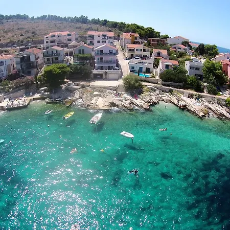 Dragan Grubisic Apartament Primošten