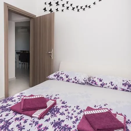 Dragan Grubisic Apartment *